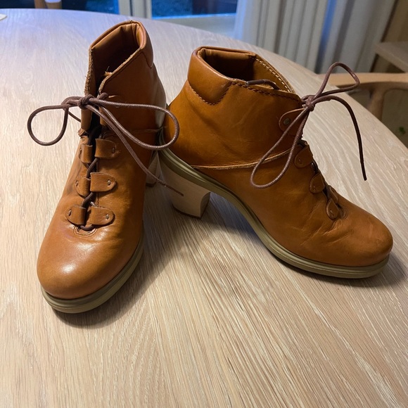 Camper cognac leather heeled hiking boots size 37 - Picture 2 of 6